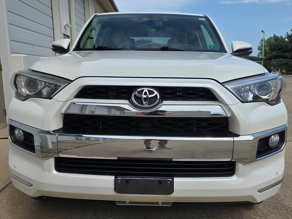 2017 Toyota 4Runner 5th Gen - Image 3 of 19