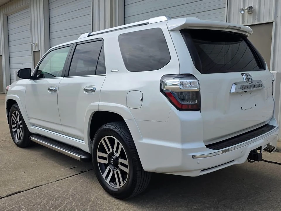 2017 Toyota 4Runner 5th Gen - Image 7 of 19