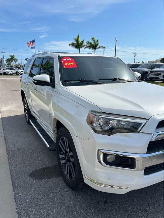 2017 Toyota 4Runner 5th Gen - Image 5 of 20
