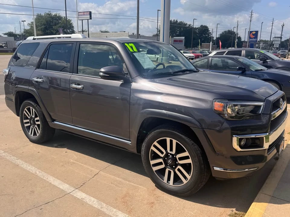 2017 Toyota 4Runner 5th Gen - Image 3 of 13