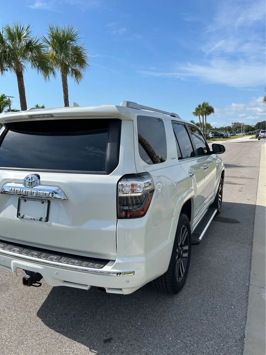 2017 Toyota 4Runner 5th Gen - Image 6 of 20