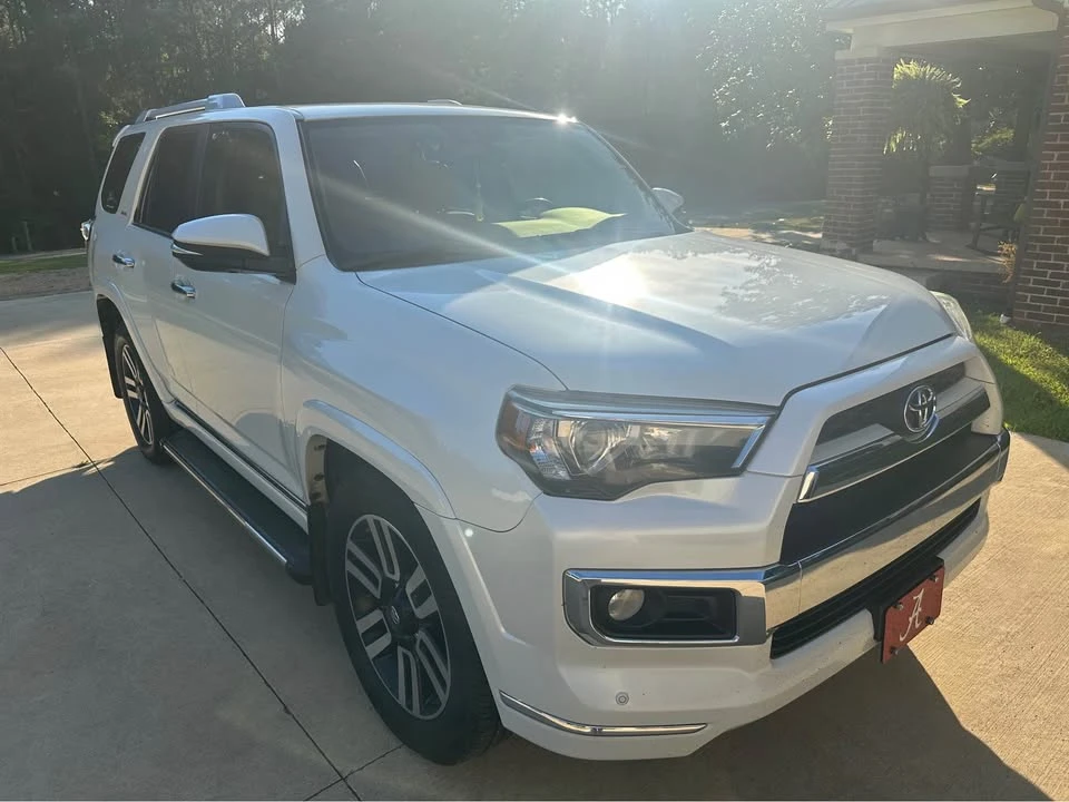 2017 Toyota 4Runner 5th Gen - Image 3 of 11