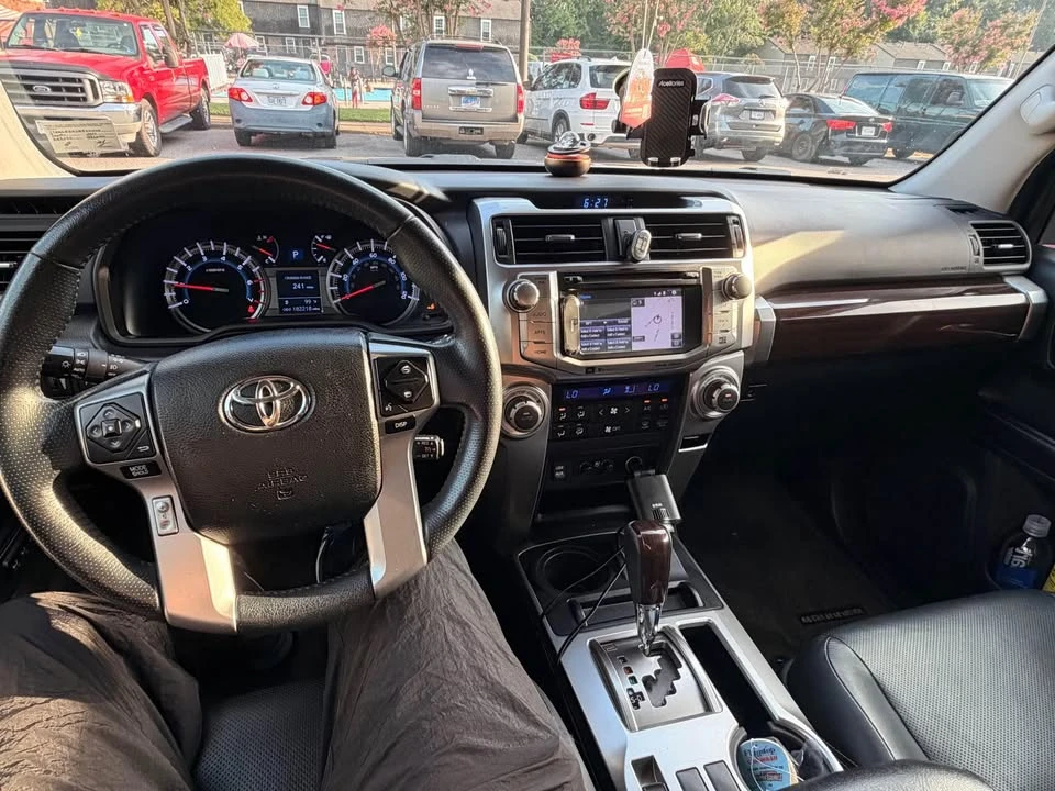 2017 Toyota 4Runner 5th Gen - Image 6 of 12