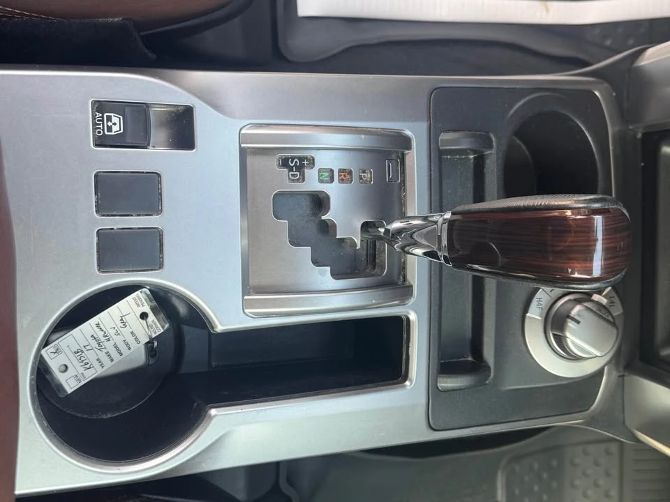 2017 Toyota 4Runner 5th Gen - Image 11 of 13