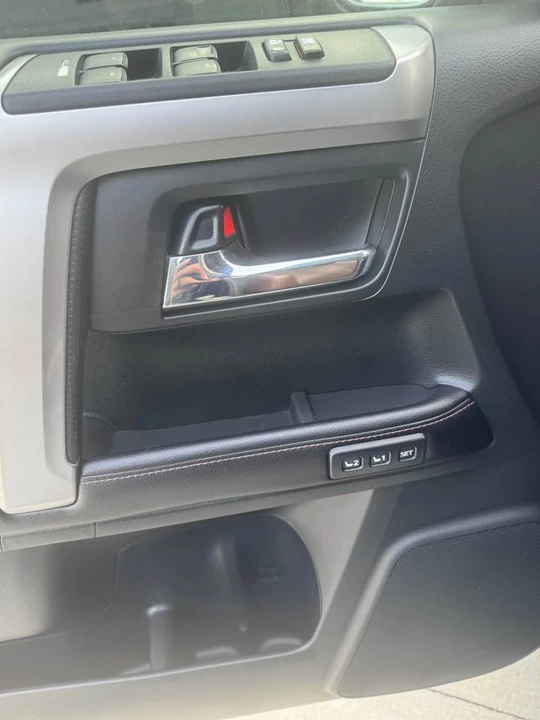 2017 Toyota 4Runner 5th Gen - Image 6 of 13