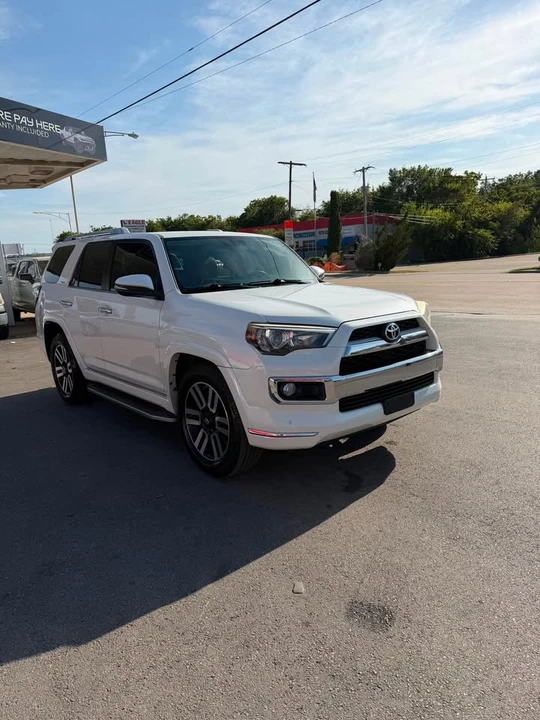 2017 Toyota 4Runner 5th Gen - Image 6 of 9