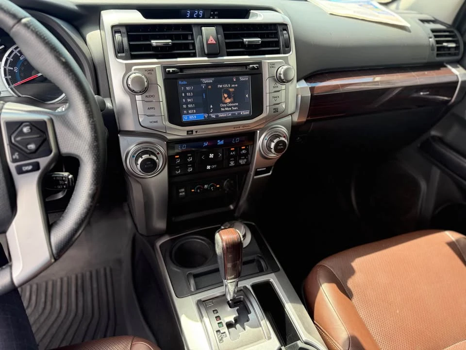 2017 Toyota 4Runner 5th Gen - Image 9 of 12