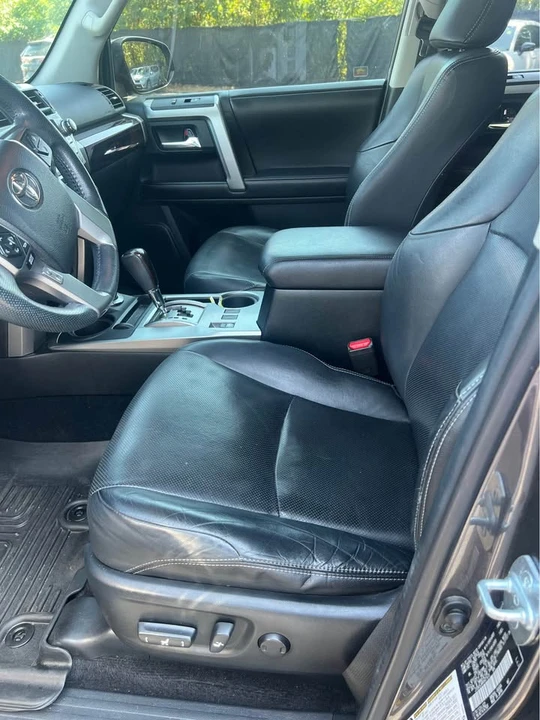 2017 Toyota 4Runner 5th Gen - Image 5 of 9