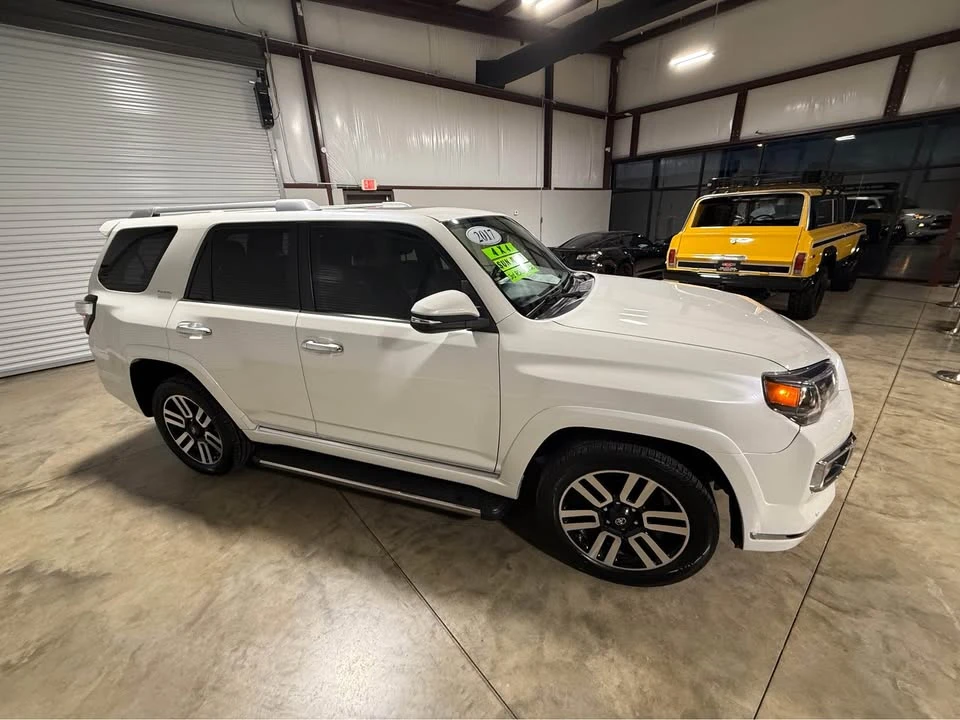 2017 Toyota 4Runner 5th Gen - Image 9 of 20