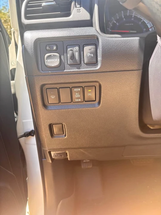 2017 Toyota 4Runner 5th Gen - Image 10 of 20