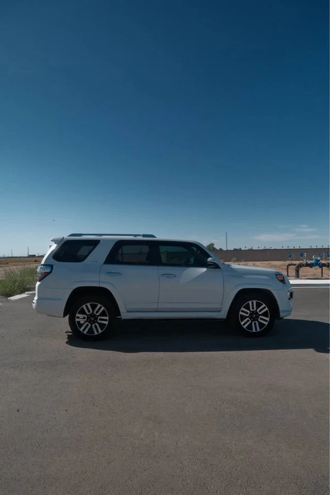 2017 Toyota 4Runner 5th Gen - Image 11 of 16