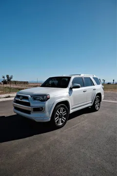 2017 Toyota 4Runner Limited Sport Utility 4D