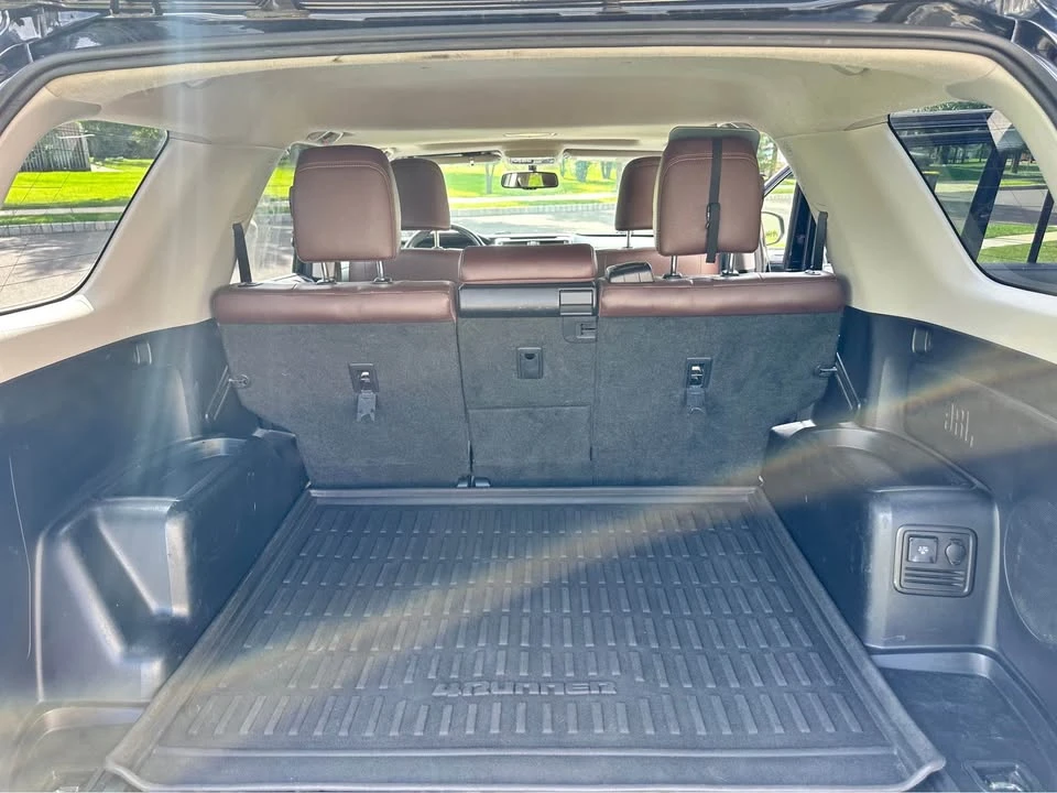 2017 Toyota 4Runner 5th Gen - Image 4 of 14