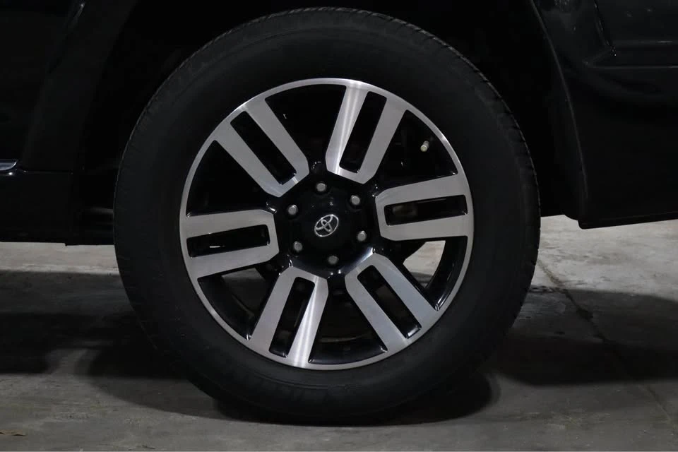 2017 Toyota 4Runner 5th Gen - Image 4 of 20