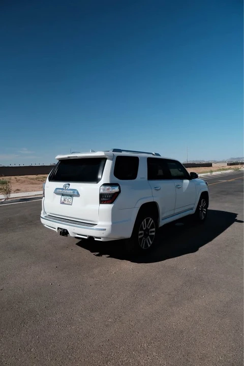 2017 Toyota 4Runner 5th Gen - Image 5 of 16
