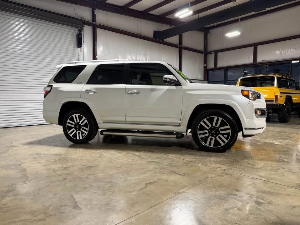 2017 Toyota 4Runner 5th Gen - Image 8 of 20