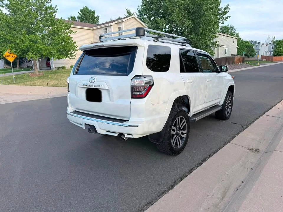 2017 Toyota 4Runner 5th Gen - Image 4 of 7