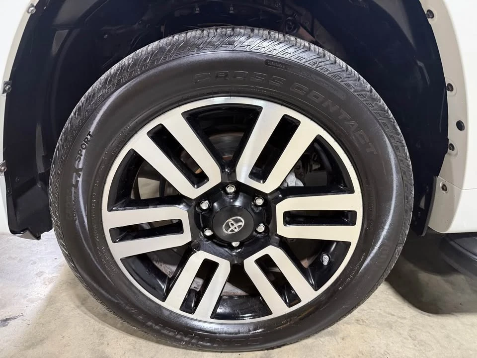 2017 Toyota 4Runner 5th Gen - Image 11 of 20