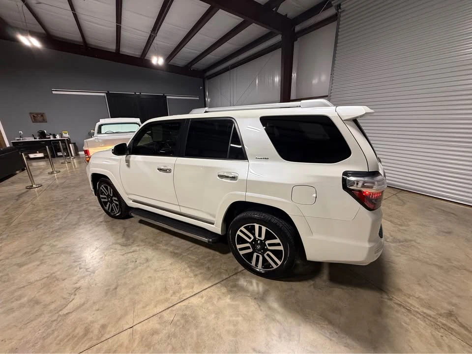 2017 Toyota 4Runner 5th Gen - Image 5 of 20