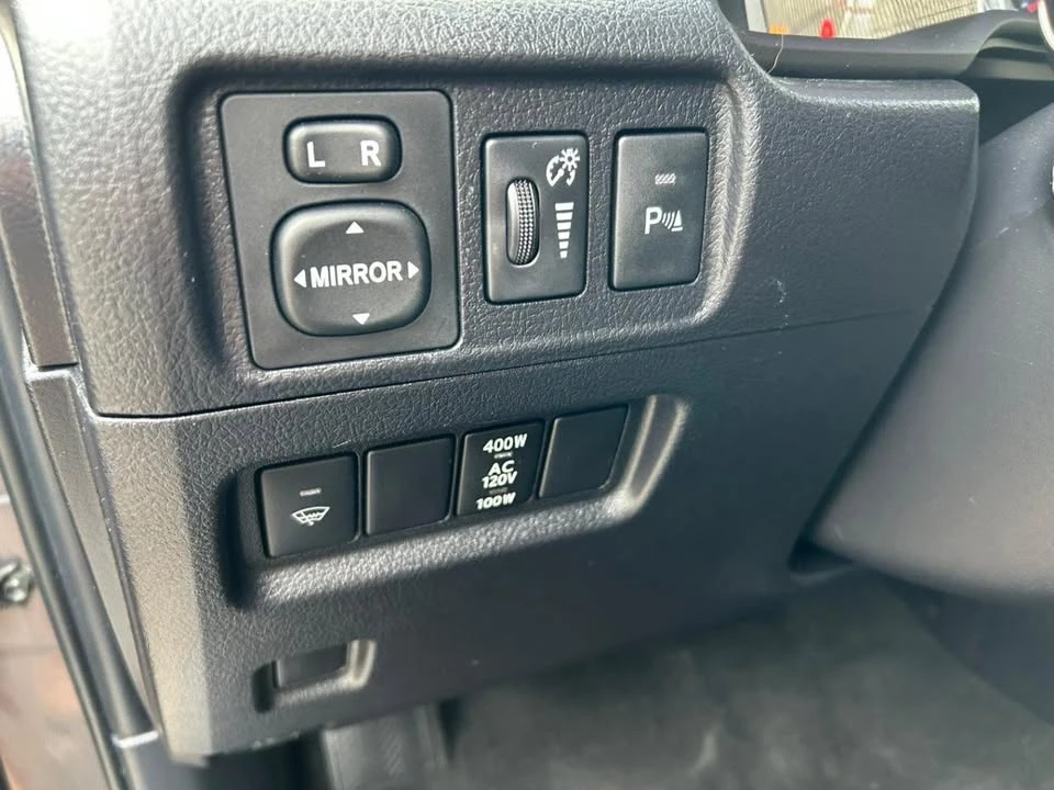 2017 Toyota 4Runner 5th Gen - Image 13 of 20