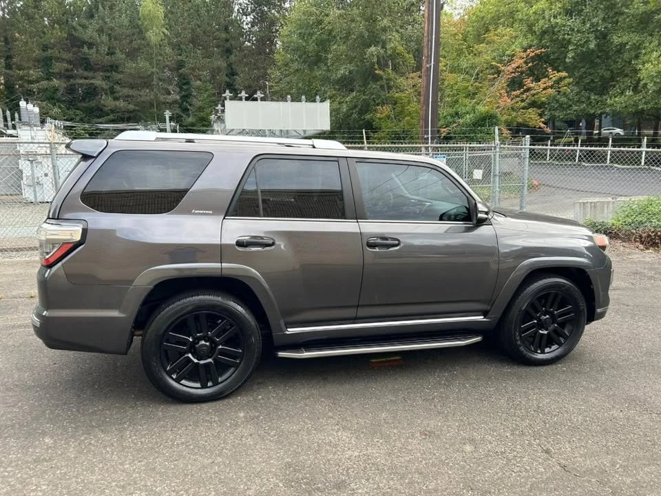 2017 Toyota 4Runner 5th Gen - Image 4 of 20