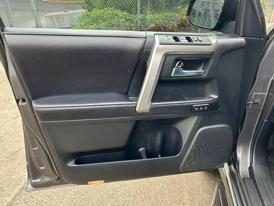 2017 Toyota 4Runner 5th Gen - Image 14 of 20