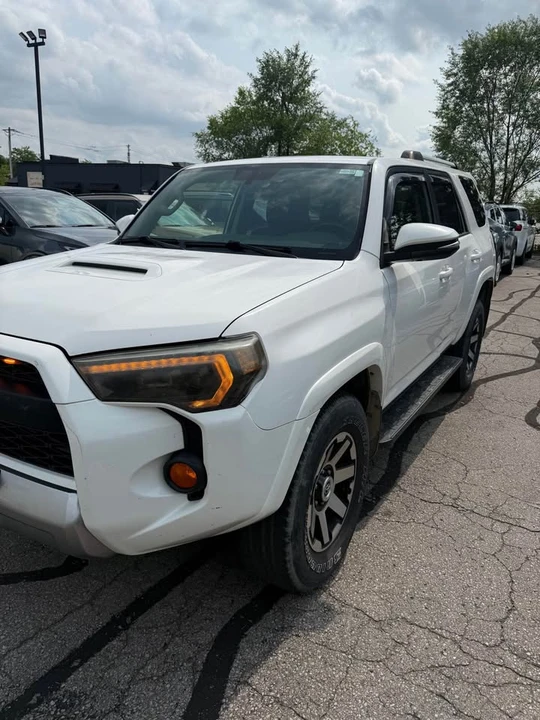2017 Toyota 4Runner 5th Gen - Image 2 of 14