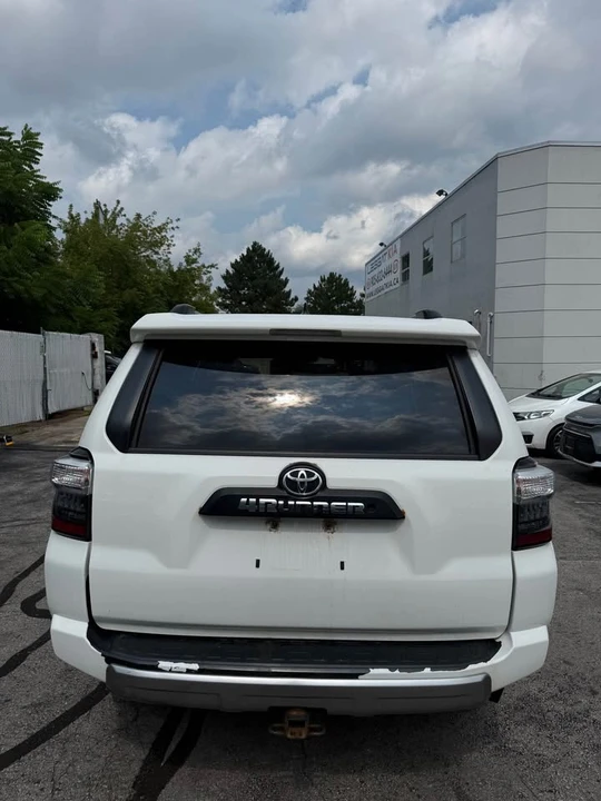 2017 Toyota 4Runner 5th Gen - Image 5 of 14