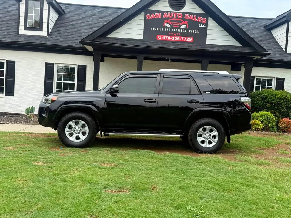 2017 Toyota 4Runner 5th Gen - Image 3 of 19