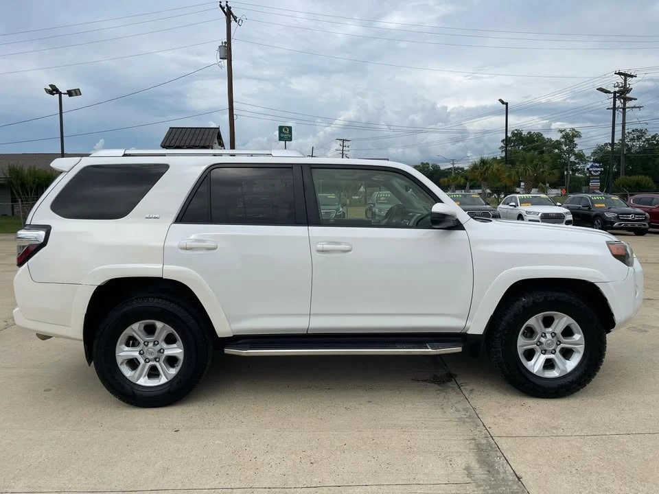 2017 Toyota 4Runner 5th Gen - Image 4 of 20