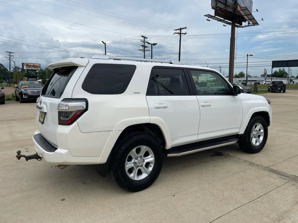 2017 Toyota 4Runner 5th Gen - Image 5 of 20