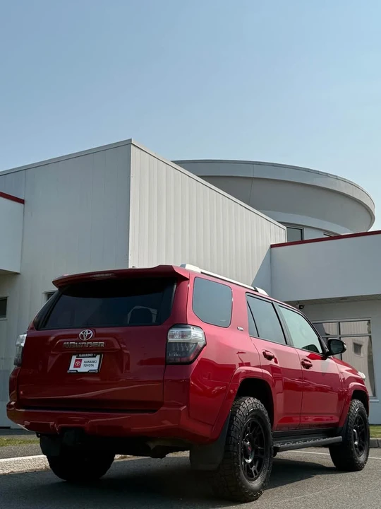 2017 Toyota 4Runner 5th Gen - Image 4 of 20