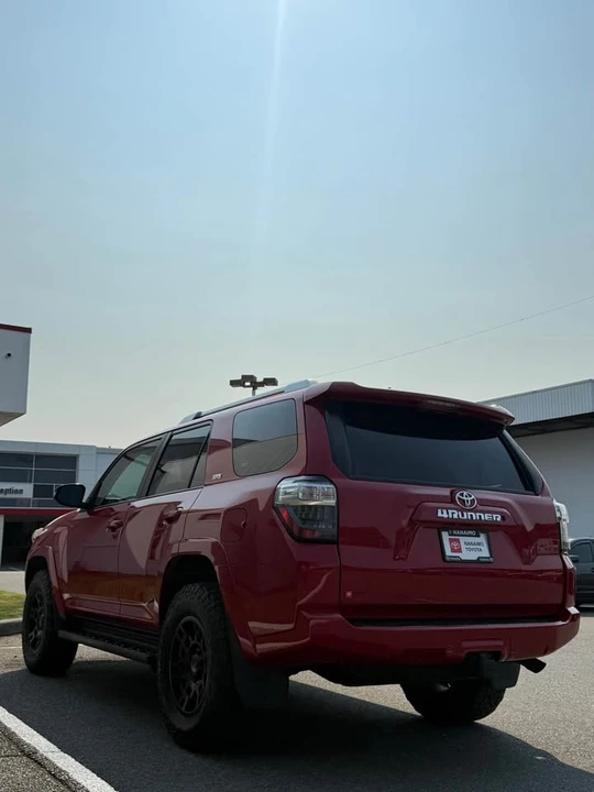 2017 Toyota 4Runner 5th Gen - Image 6 of 20