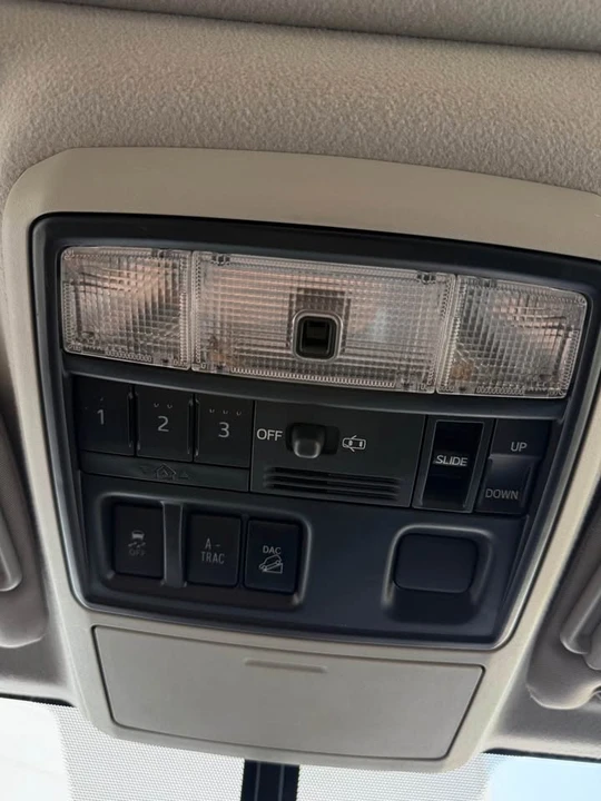 2017 Toyota 4Runner 5th Gen - Image 15 of 20