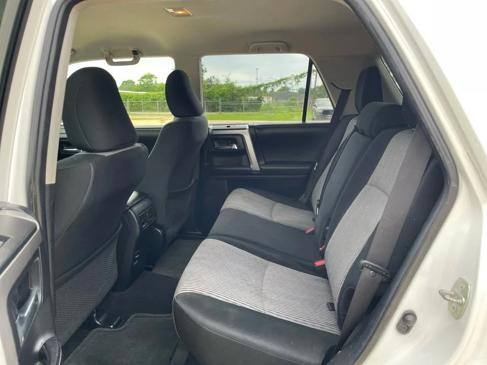 2017 Toyota 4Runner 5th Gen - Image 19 of 20