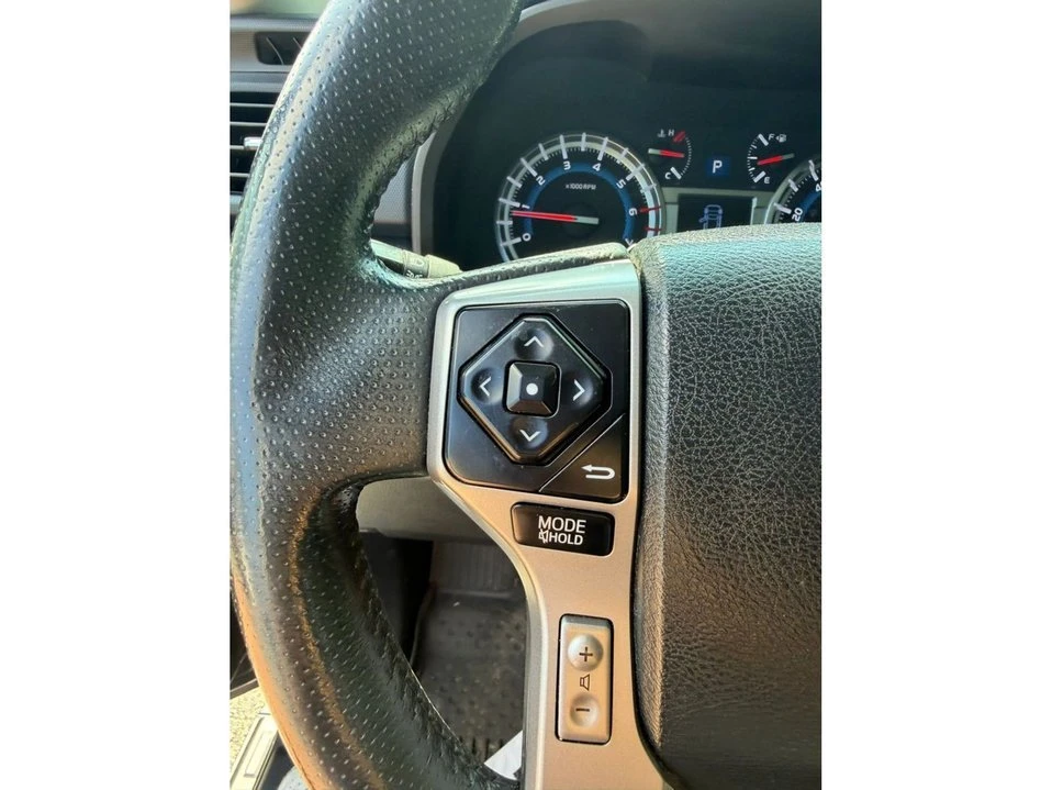 2017 Toyota 4Runner 5th Gen - Image 10 of 20