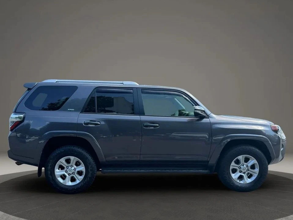 2017 Toyota 4Runner 5th Gen - Image 16 of 20