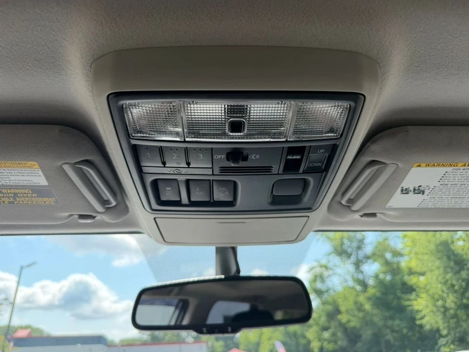 2017 Toyota 4Runner 5th Gen - Image 14 of 20