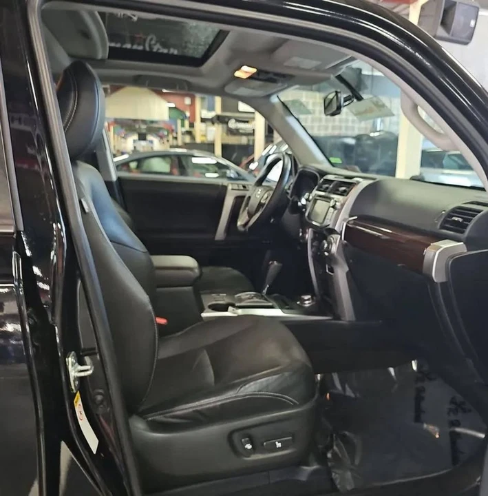 2017 Toyota 4Runner 5th Gen - Image 14 of 16
