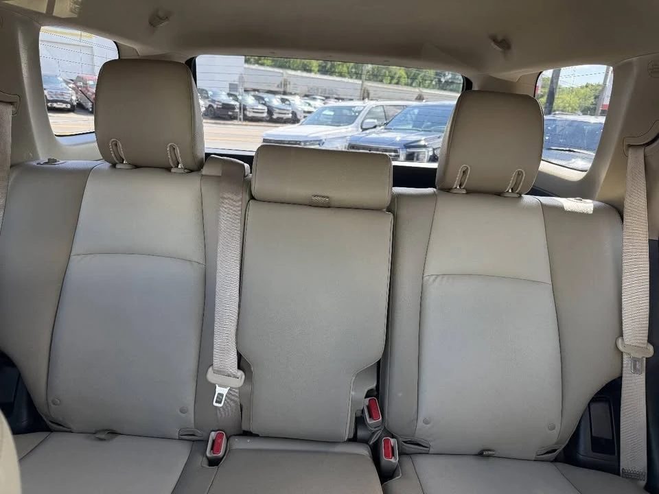 2017 Toyota 4Runner 5th Gen - Image 16 of 20