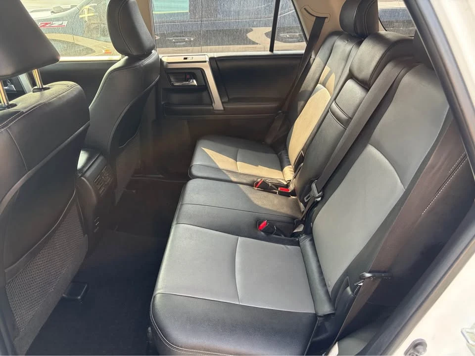 2017 Toyota 4Runner 5th Gen - Image 5 of 11