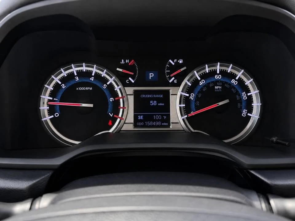 2017 Toyota 4Runner 5th Gen - Image 9 of 11