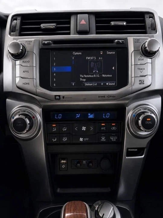 2017 Toyota 4Runner 5th Gen - Image 8 of 11