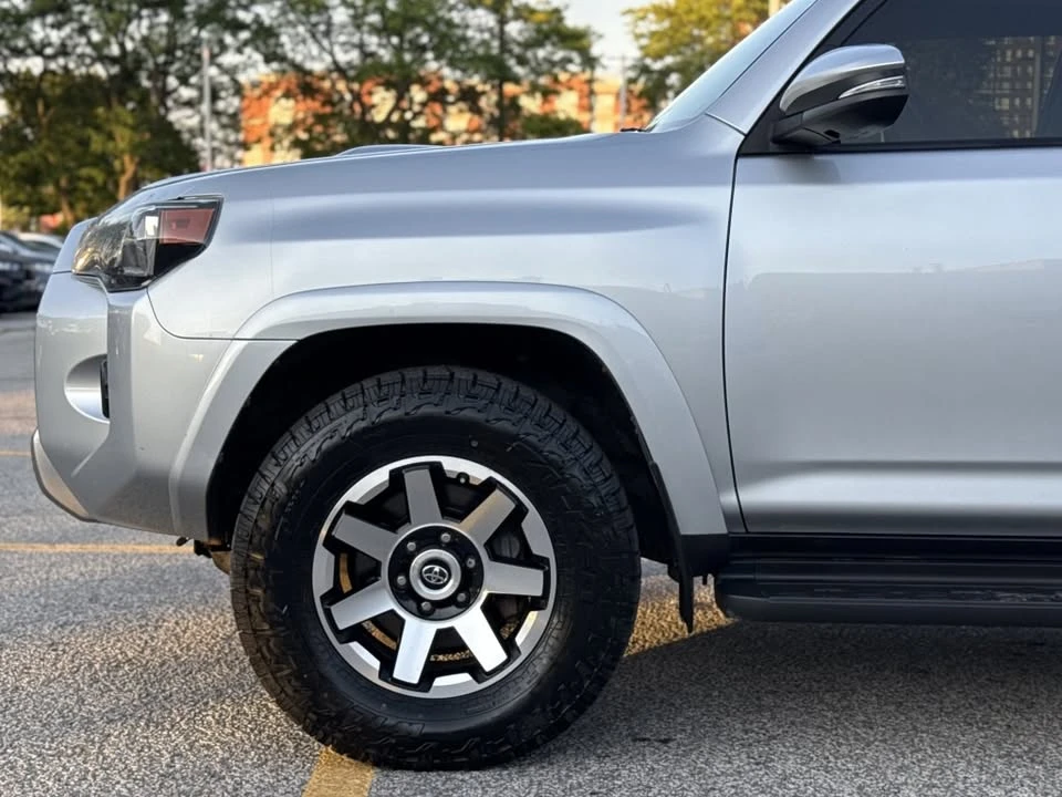 2017 Toyota 4Runner 5th Gen - Image 8 of 15