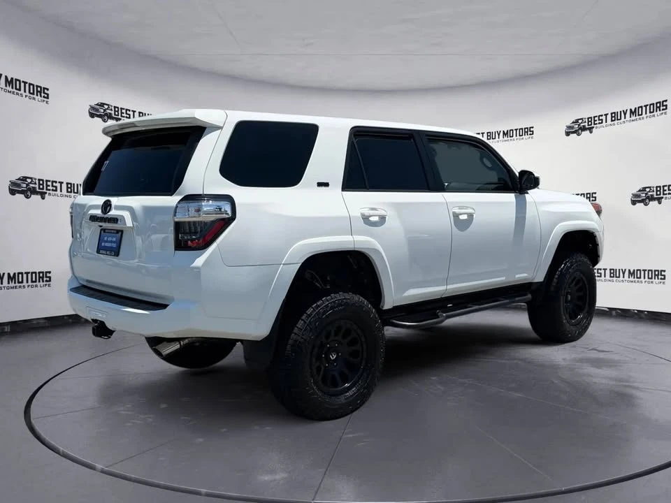 2017 Toyota 4Runner 5th Gen - Image 8 of 20