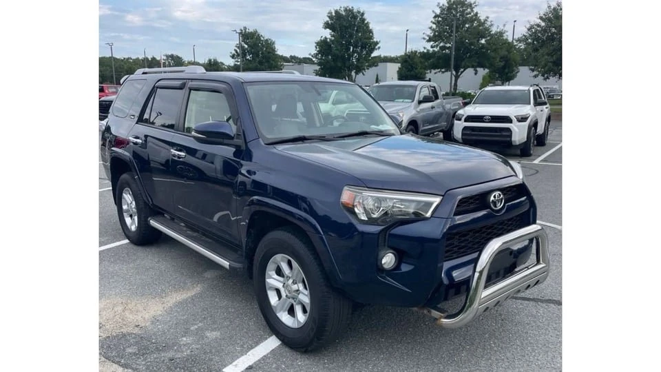 2017 Toyota 4Runner 5th Gen - Image 4 of 6