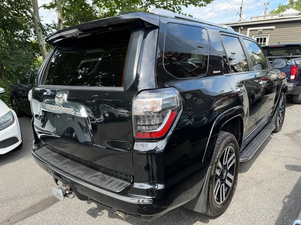 2017 Toyota 4Runner 5th Gen - Image 5 of 17