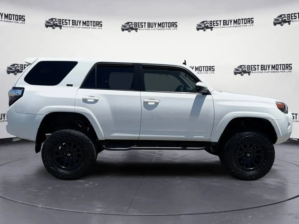 2017 Toyota 4Runner 5th Gen - Image 9 of 20