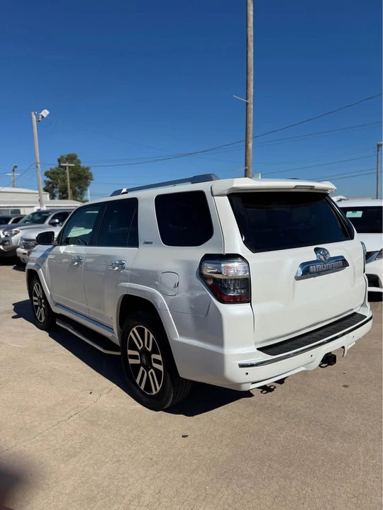 2017 Toyota 4Runner 5th Gen - Image 6 of 20