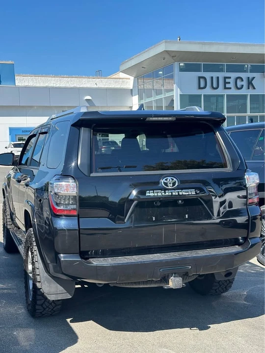 2017 Toyota 4Runner 5th Gen - Image 9 of 17